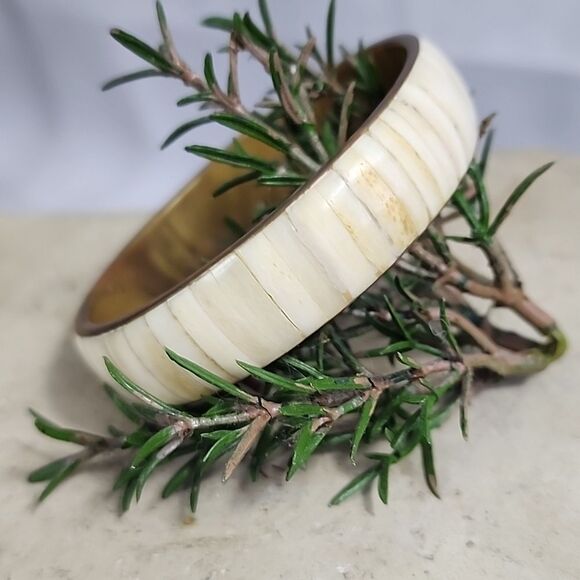 Vintage Brass Bangle with Inlaid Bone - Picture 2 of 5